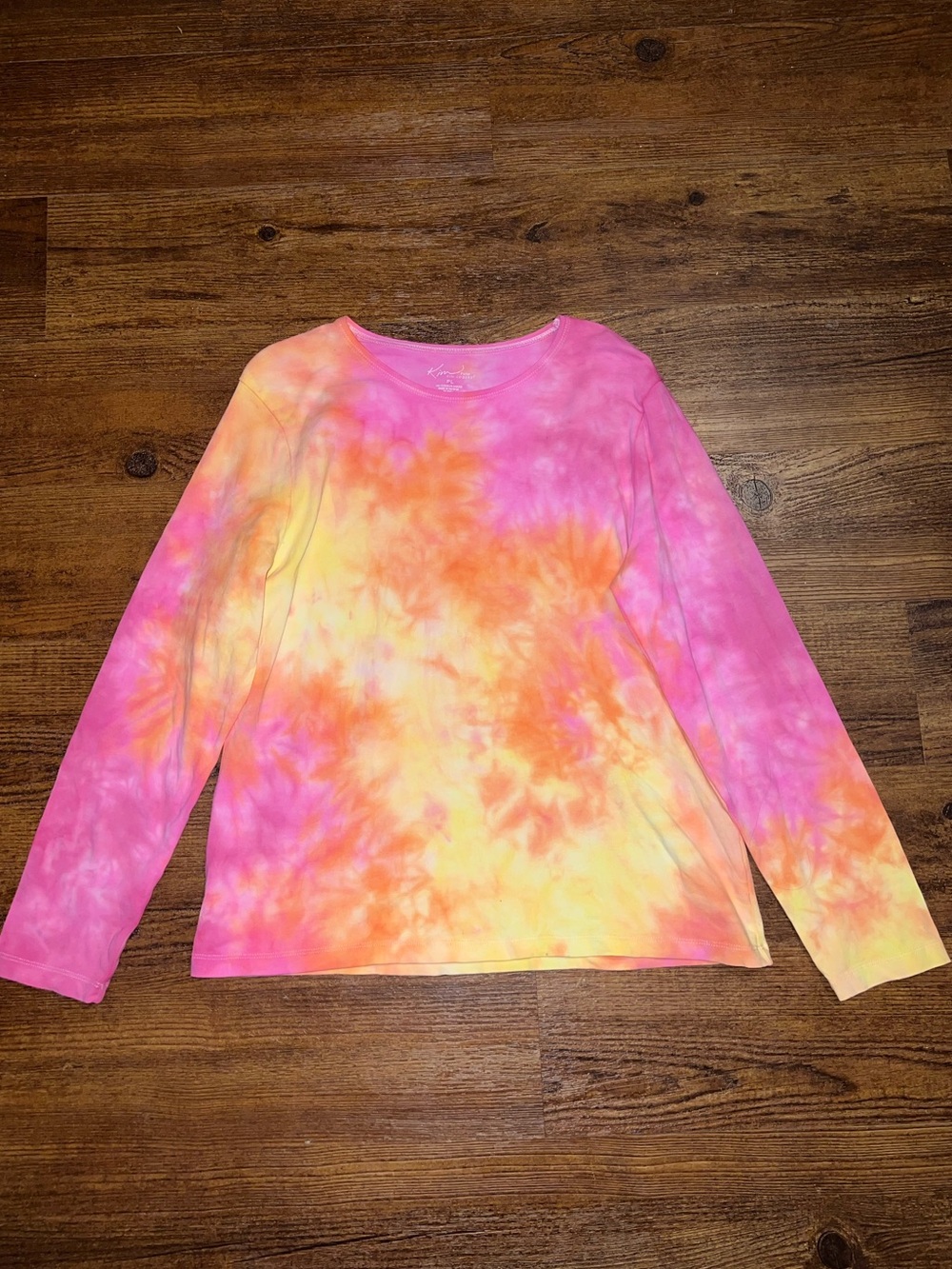 Handmade Tie-Dye Sunset Long Sleeve Crewneck Top Fuchsia Orange Yellow Size M